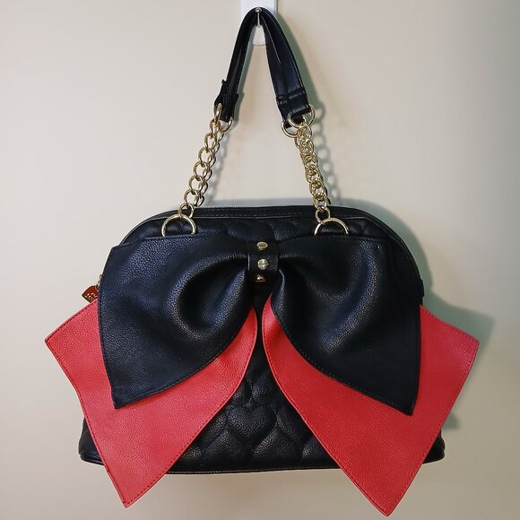 Betsey Johnson Handbags - NWOT Betsey Johnson Black Satchel with Red & Black Bows Gold Chain Straps